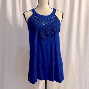 NWT Cable and Gauge Sleeveless Crochet Detail Royal Blue Blouse - Size Large